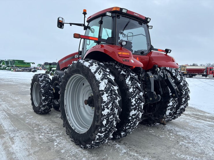 case-ih-magnum-315-image-8