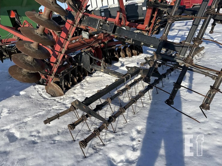 case-ih-3900-image-21