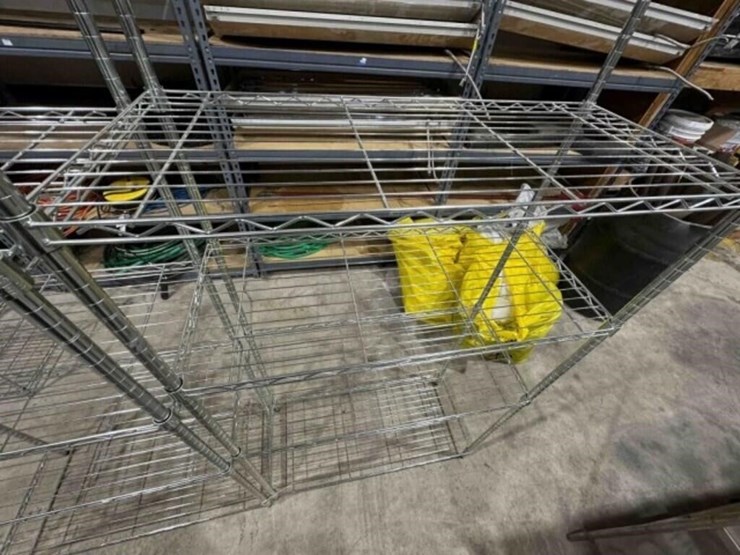 2-metal-wire-shelves-image-6