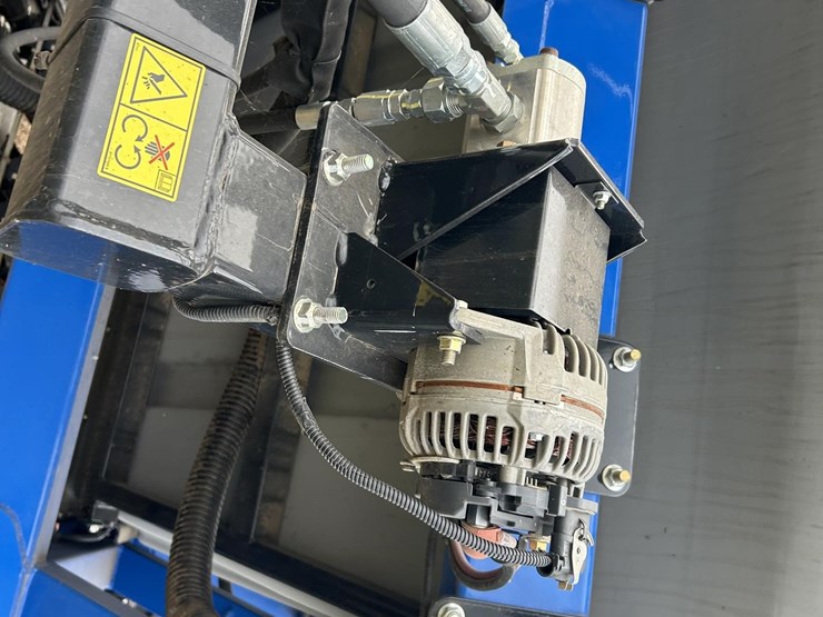 new-holland-p2080-image-104