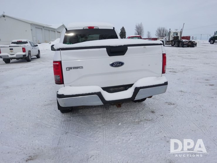 ford-f150-xlt-image-21