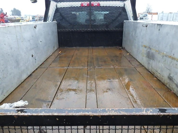 2014-dodge-3500-image-10