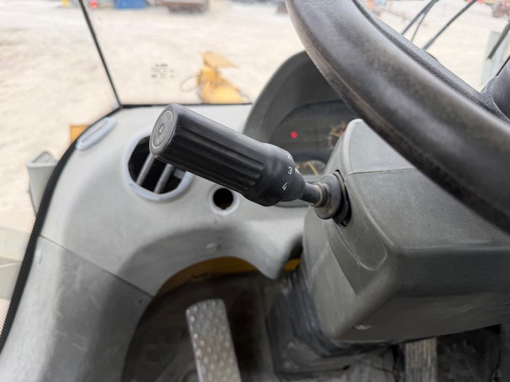 2016-sdlg-l938f-image-24