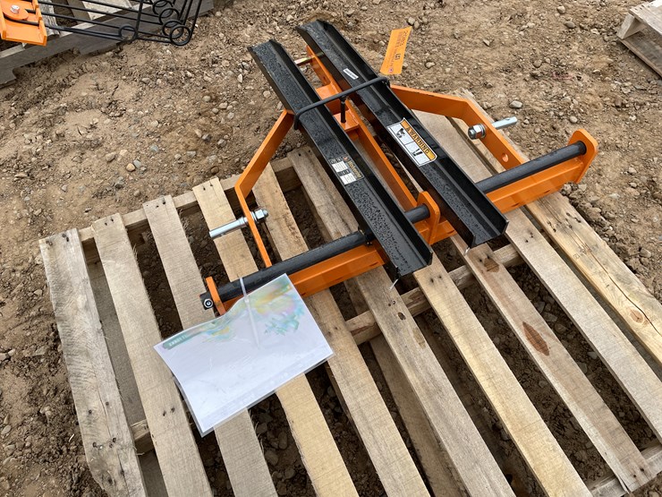 #2083-•-unused-2025-wolverine-foldable-pallet-forks-image-2