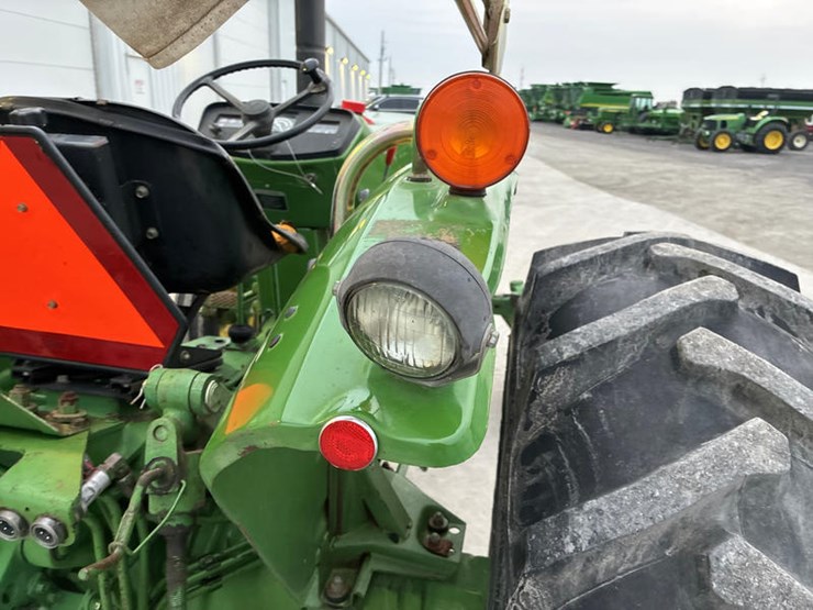 john-deere-1650-image-17