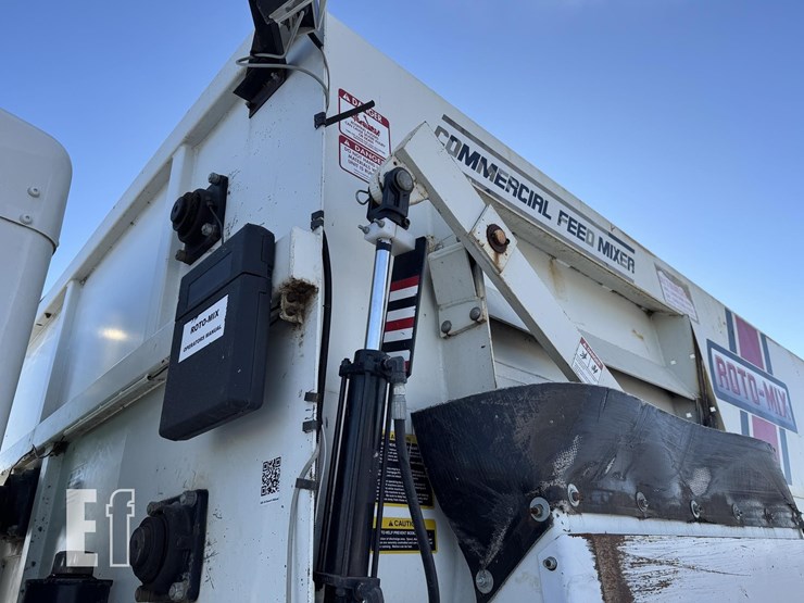 2014-kenworth-t370-image-99