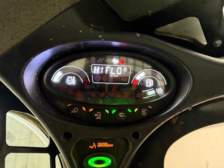 bobcat-t770-image-23