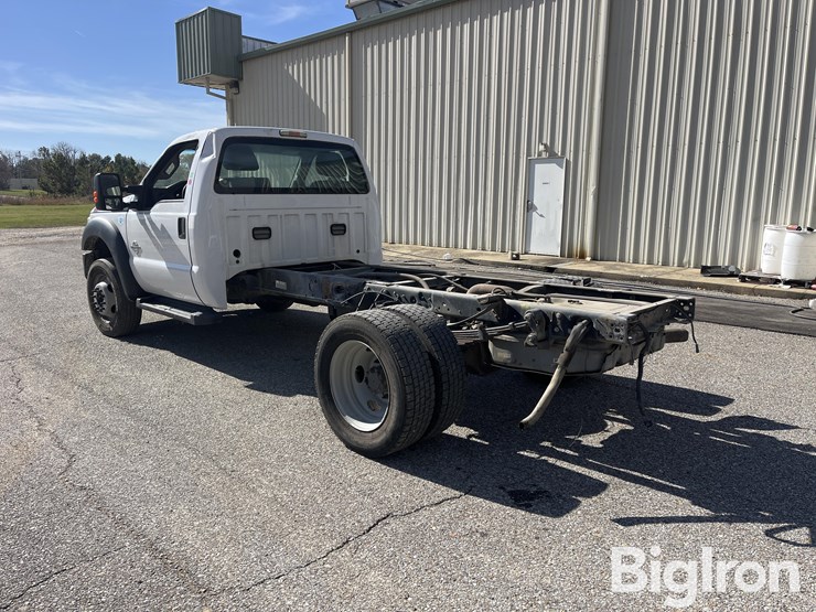 ford-f550-xl-image-7