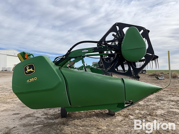 john-deere-635d-image-4