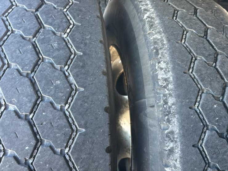 2019-kenworth-t680-image-40