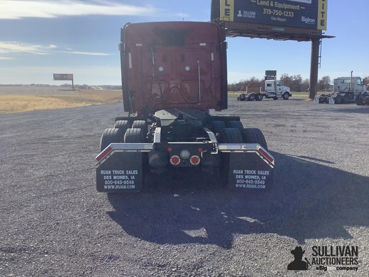 2018-freightliner-cascadia-125-image-6