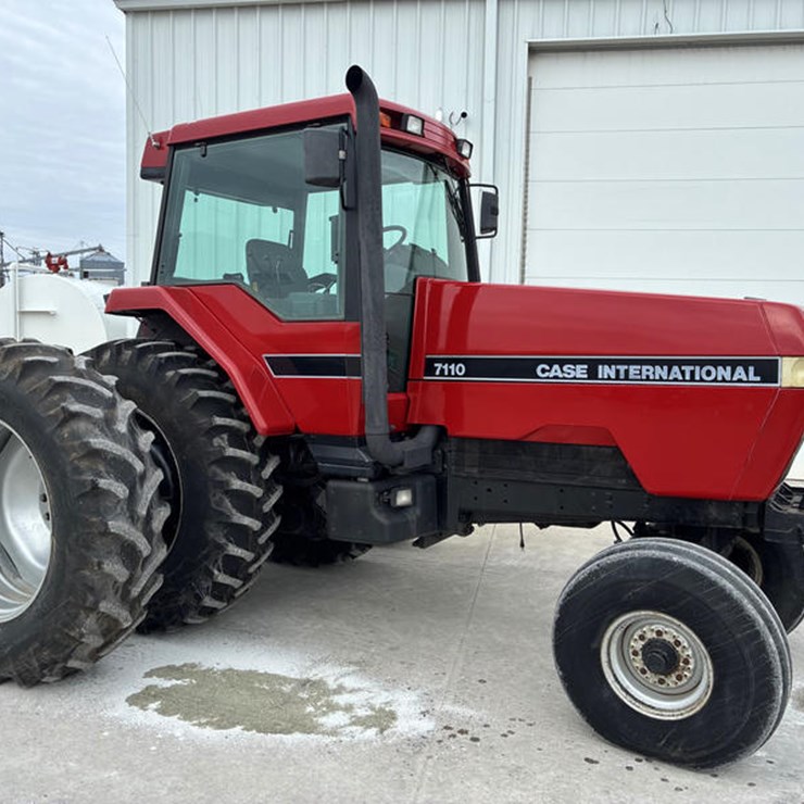 CASE IH 7110