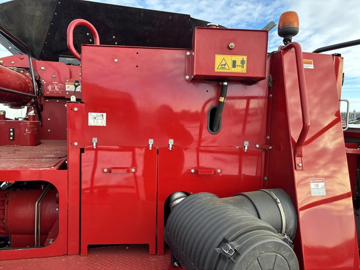 case-ih-6088-image-82