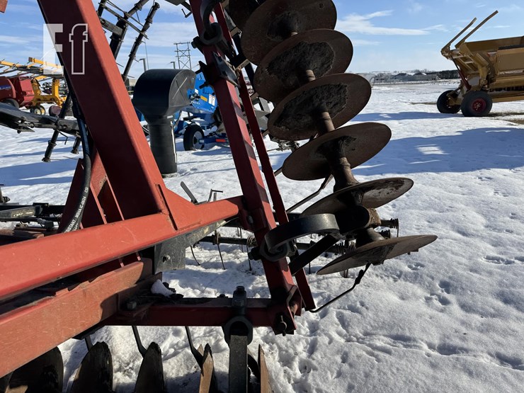 case-ih-3900-image-23