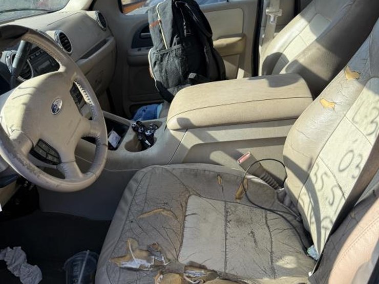 ford-expedition-image-13