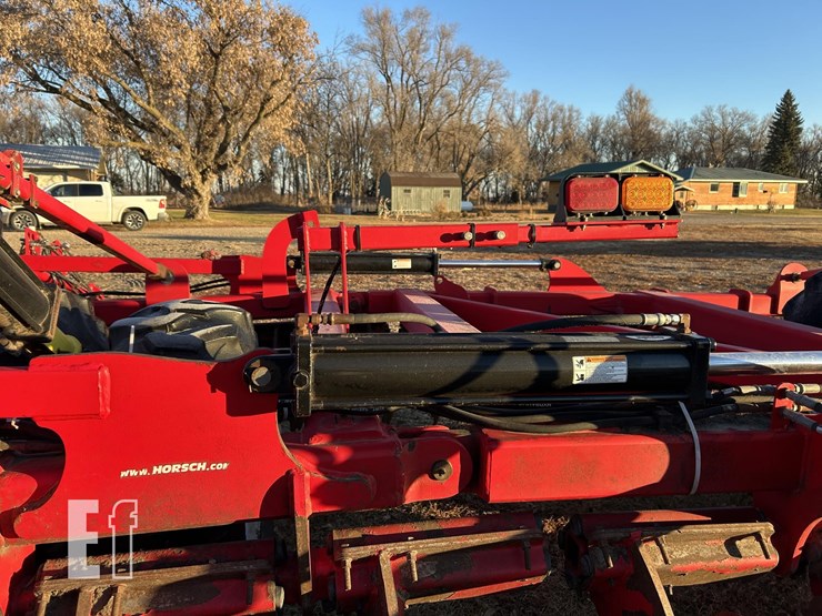 2012-horsch-anderson-joker-pt400-image-27