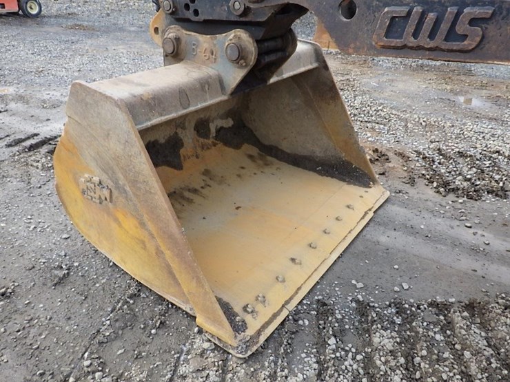 komatsu-pc138us-lc-2-image-7
