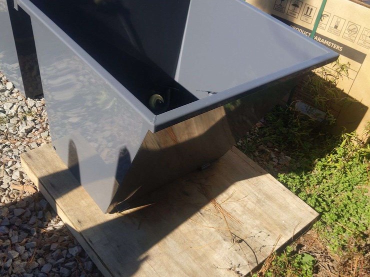 unused-dump-hopper-image-5