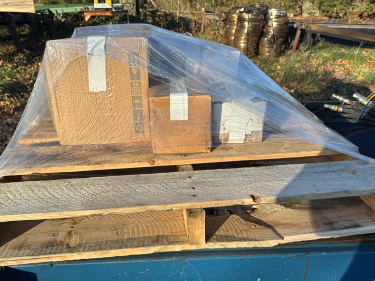 #165-•-2014-baker-bbs-o-“3640e”-stationary-bandmill-image-78