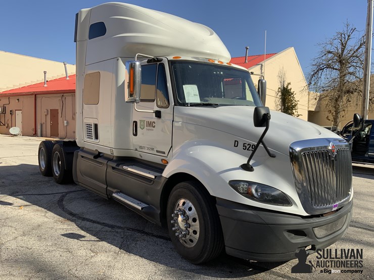 2018-international-prostar-image-3