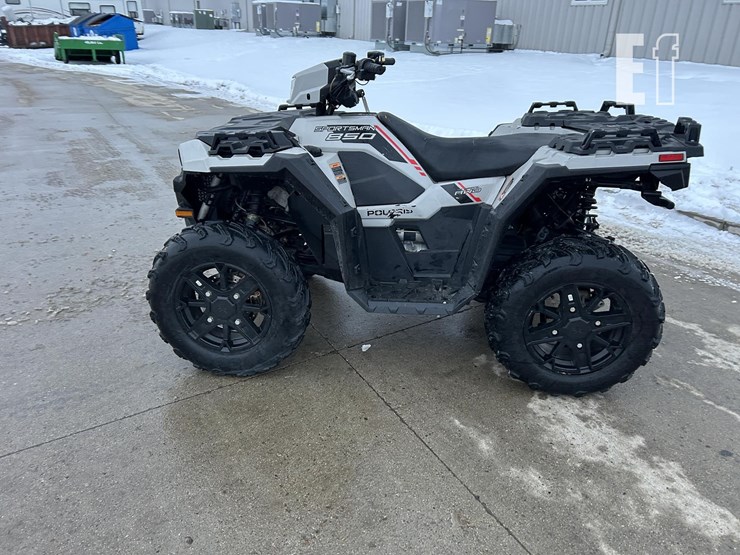 polaris-sportsman-850-efi-image-12