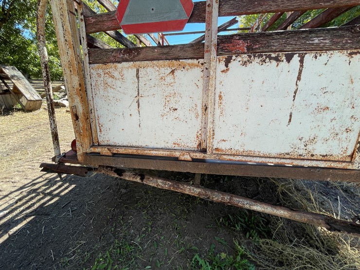 #3671-•-horse/cattle-tandem-axle-trailer-(no-title)-image-24