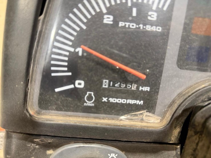 kubota-b7800-image-18