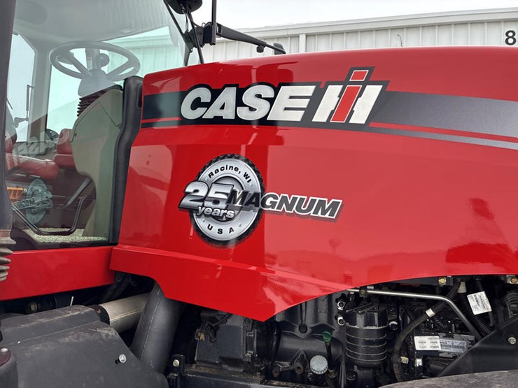 case-ih-magnum-315-image-18