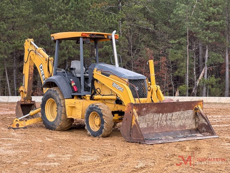 2005-deere-310sg-image-1