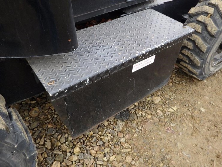 skyjack-sjkb-40c-articulating-boom-lift-image-21