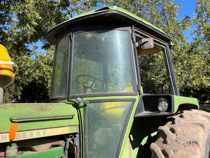 john-deere-4230-image-22