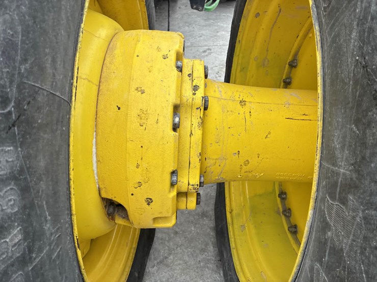 john-deere-8370r-image-41