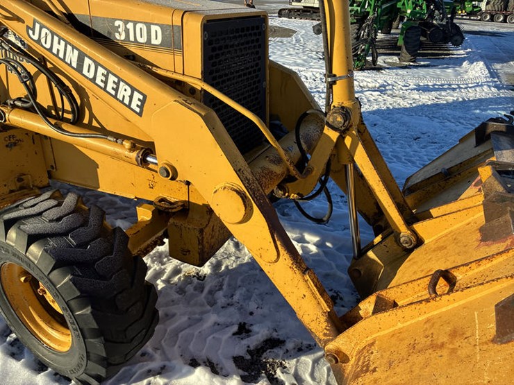 john-deere-310d-image-15