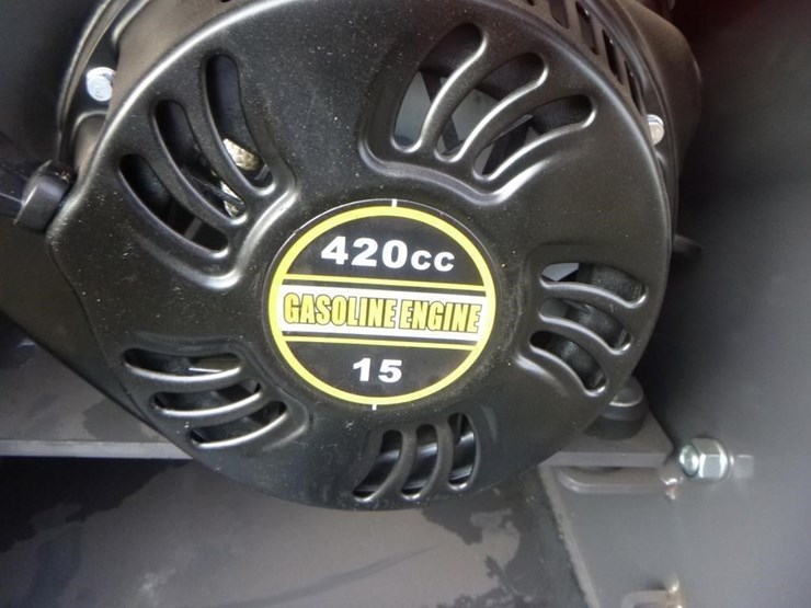 2025-agt-ysrt14-skid-steer-track-loader-image-16