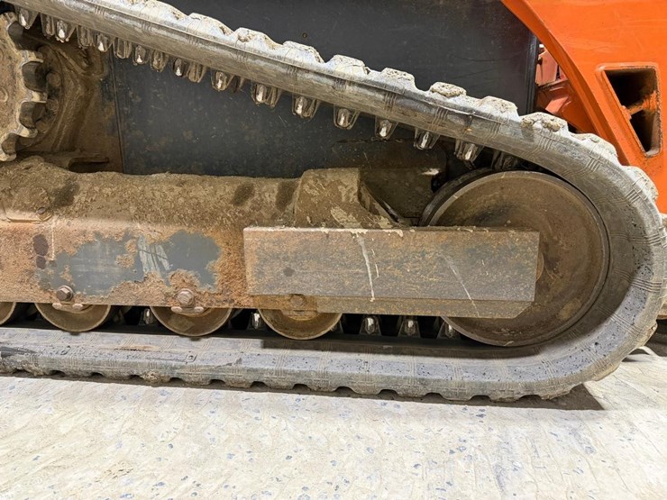 kubota-svl75-2-image-16