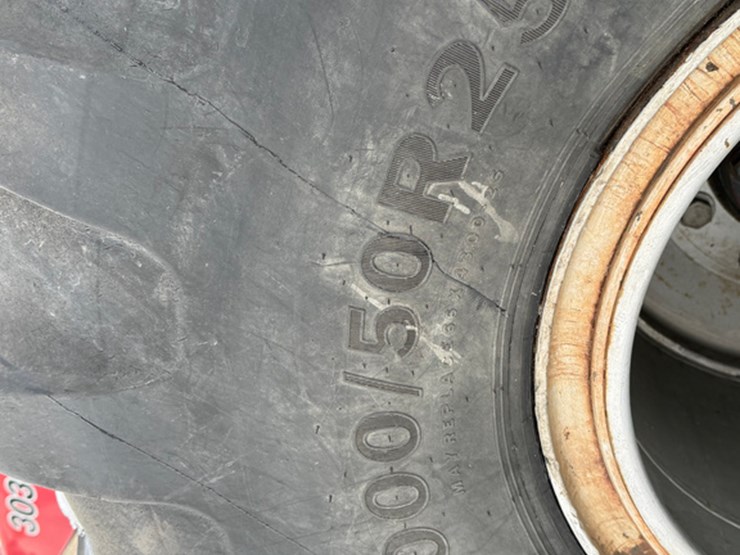 case-ih-titan-3030-image-36