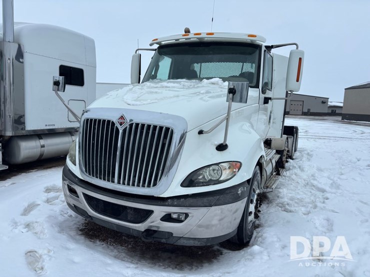 2012-international-prostar-image-15