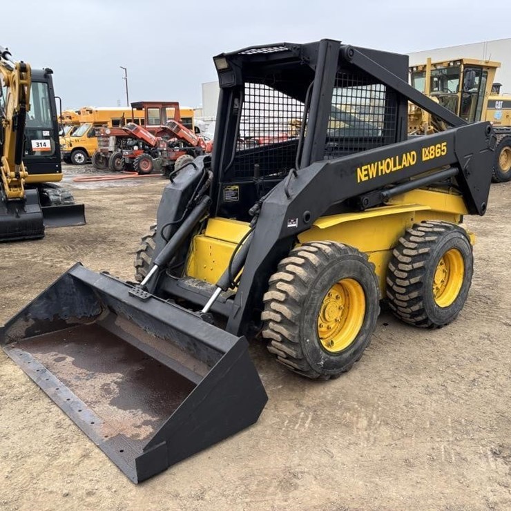 1995 NEW HOLLAND LX865