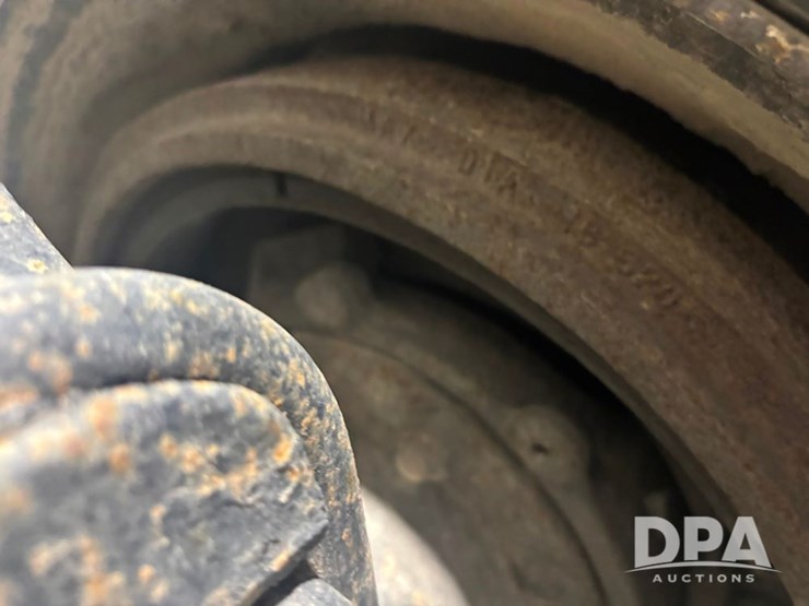 1993-mack-ch613-image-36