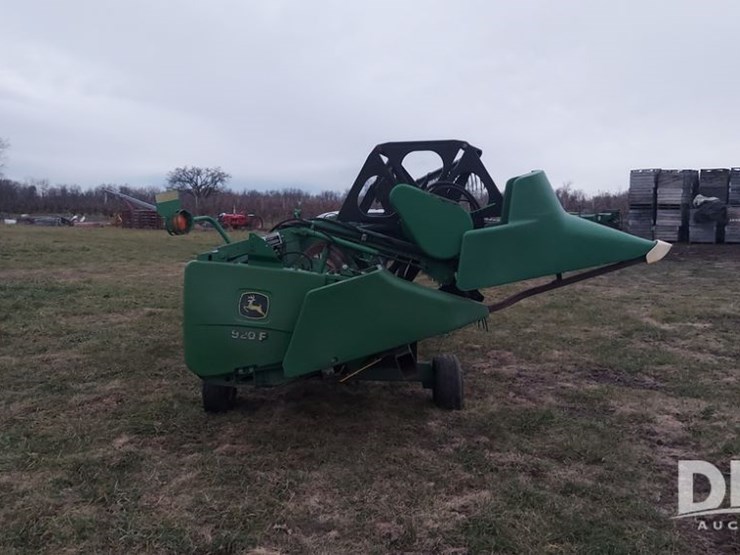 john-deere-920f-image-6