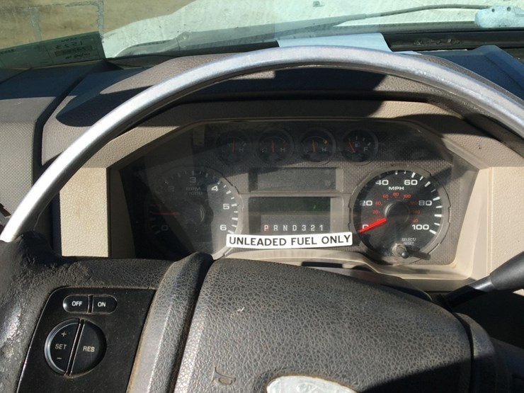 ford-f550-xl-image-6