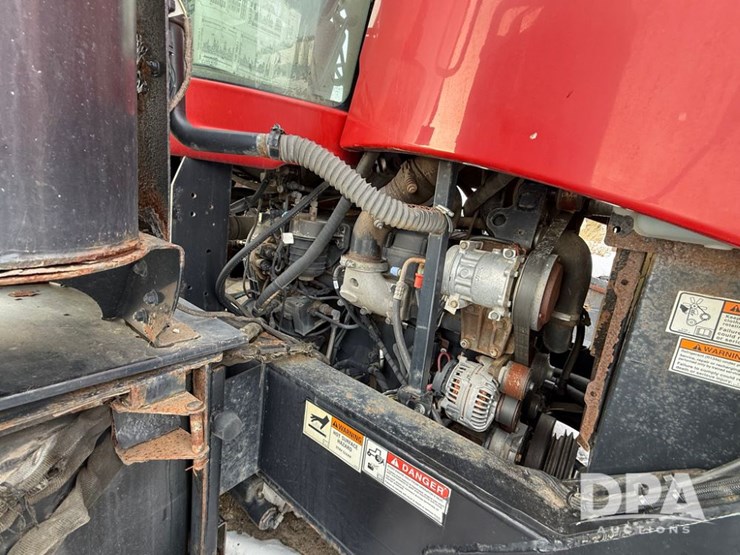 case-ih-titan-3030-image-38