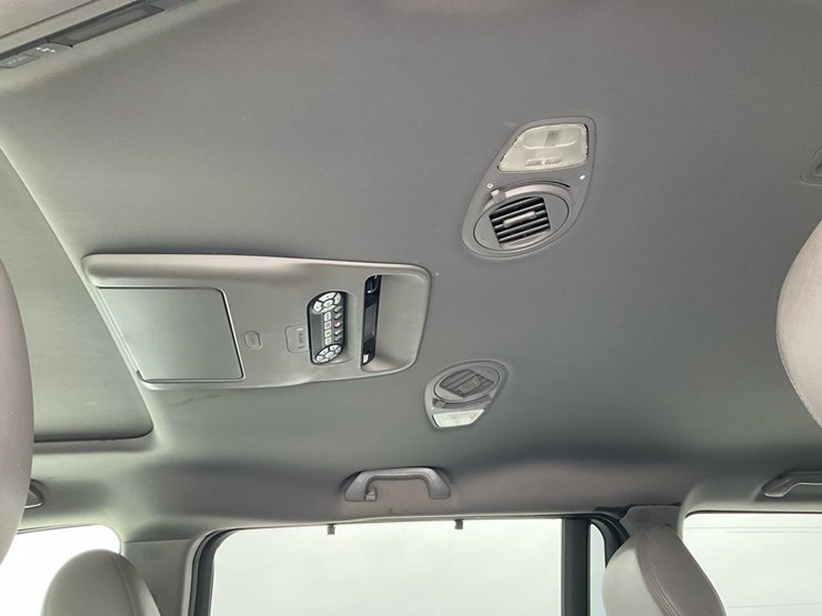 2010-honda-odyssey-touring-image-71