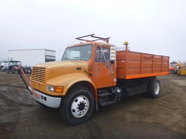 international-4900-image-1