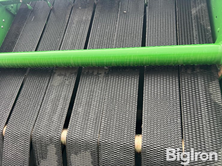 john-deere-560r-image-12