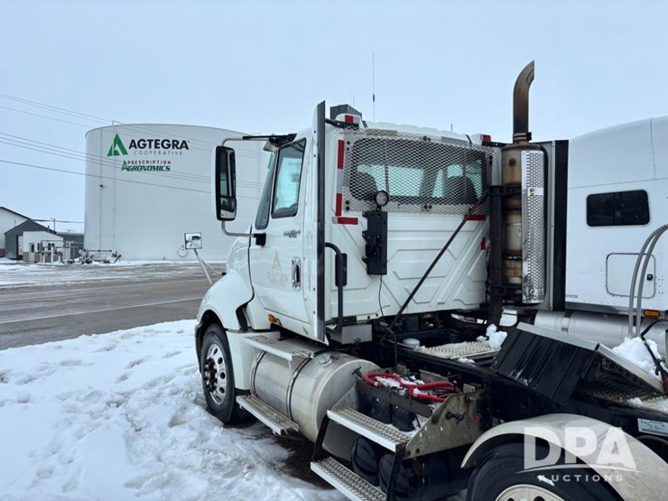 2012-international-prostar-image-55