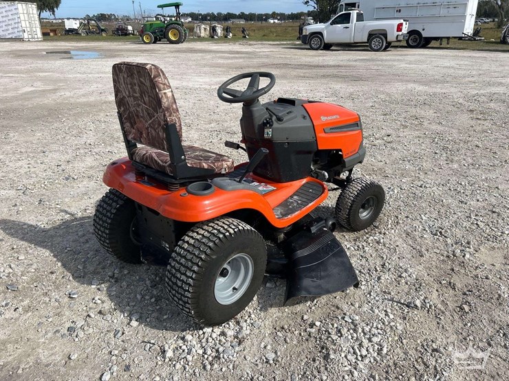 2012-husqvarna-lth18538-38"-riding-mower-image-3