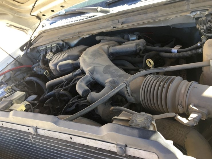 ford-f550-xl-image-11