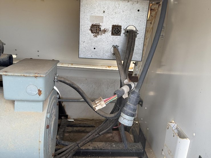 unknown-light-tower-image-12