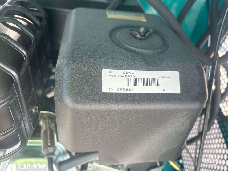 unused-2025-cfg-industrial-mx12rx-mini-excavator-image-9